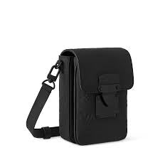 S-Lock Vertical Wearable Wallet